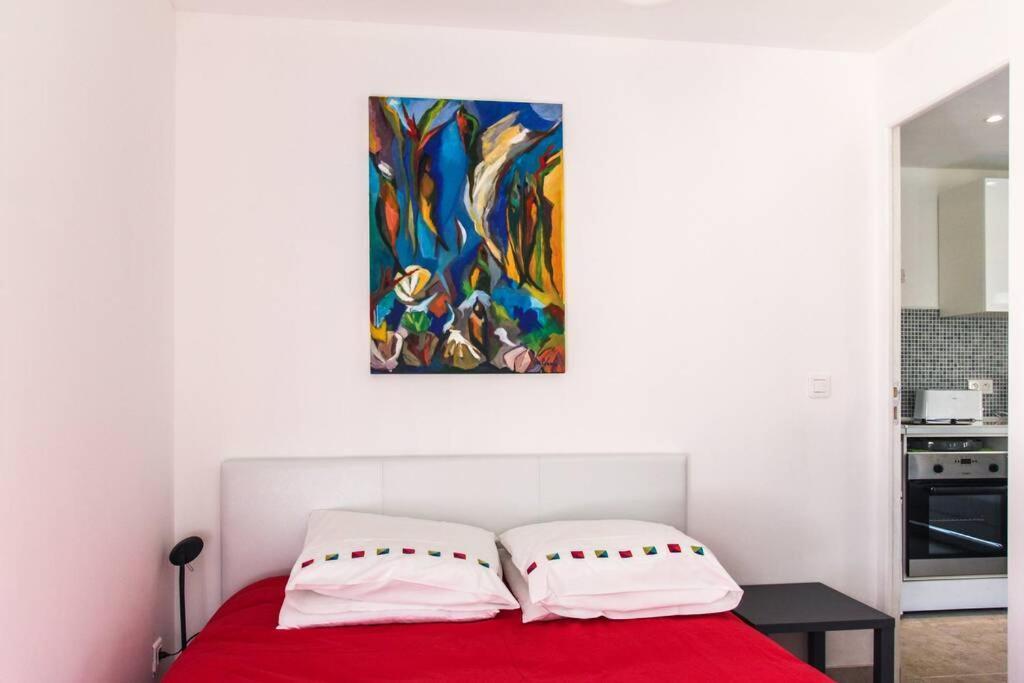Appartement Lumineux Avec Terrasse Jardin Et Acces Piscine Villefranche-sur-Mer Exterior foto